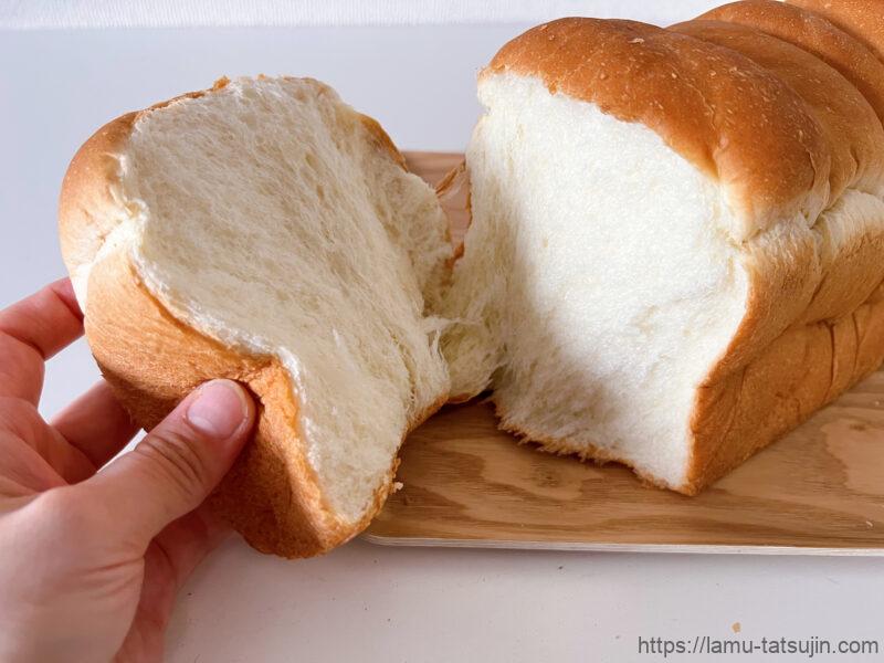 手で割いた食パン